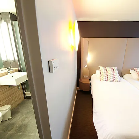 Hotel Campanile Clermont-ferrand ~ 3*