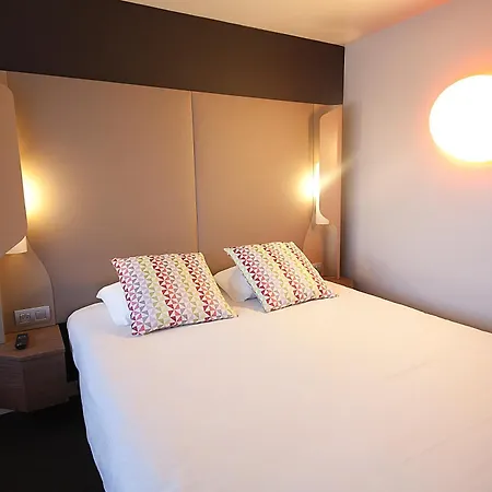 Campanile Clermont-ferrand ~ 3*