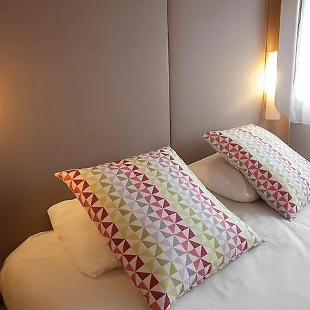Hotel Campanile Clermont-ferrand ~ 3*