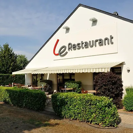 Hotel Campanile Clermont-ferrand ~ Aubière