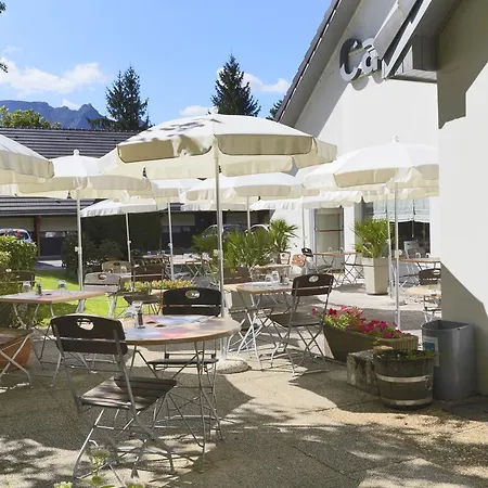 Hotel Campanile Clermont-ferrand ~ 3*